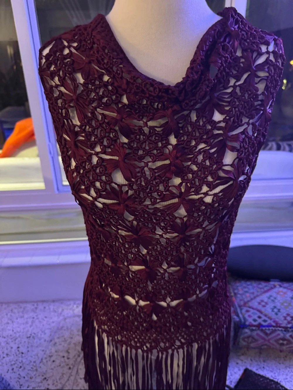 Macrame Fringe shall Deep Burgundy - Picture 2 of 2